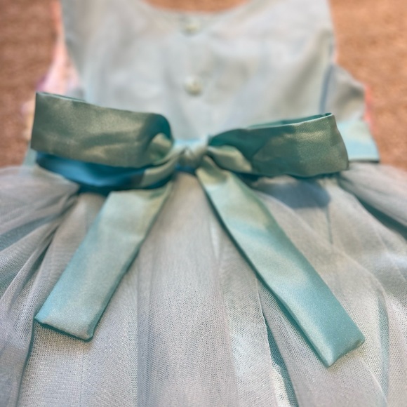 Communion Party or Easter Spring Size 2T Sleeveless Tool Mesh Dress - Picture 9 of 9